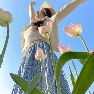 开局难民营，我靠系统拼单盆满钵满